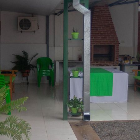 Helecho'S Hostal Hostel Encarnación Εξωτερικό φωτογραφία